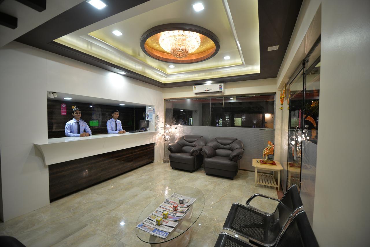 Hotel Radhe Krishna Solapur Exterior foto